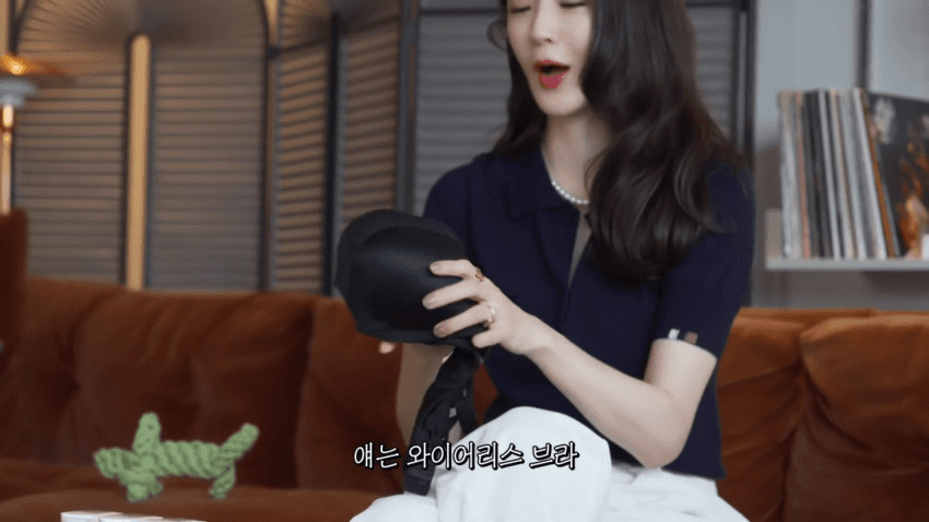 image.png ㅇㅎ?) 본인이 브래지어를 리뷰하는 강민경
